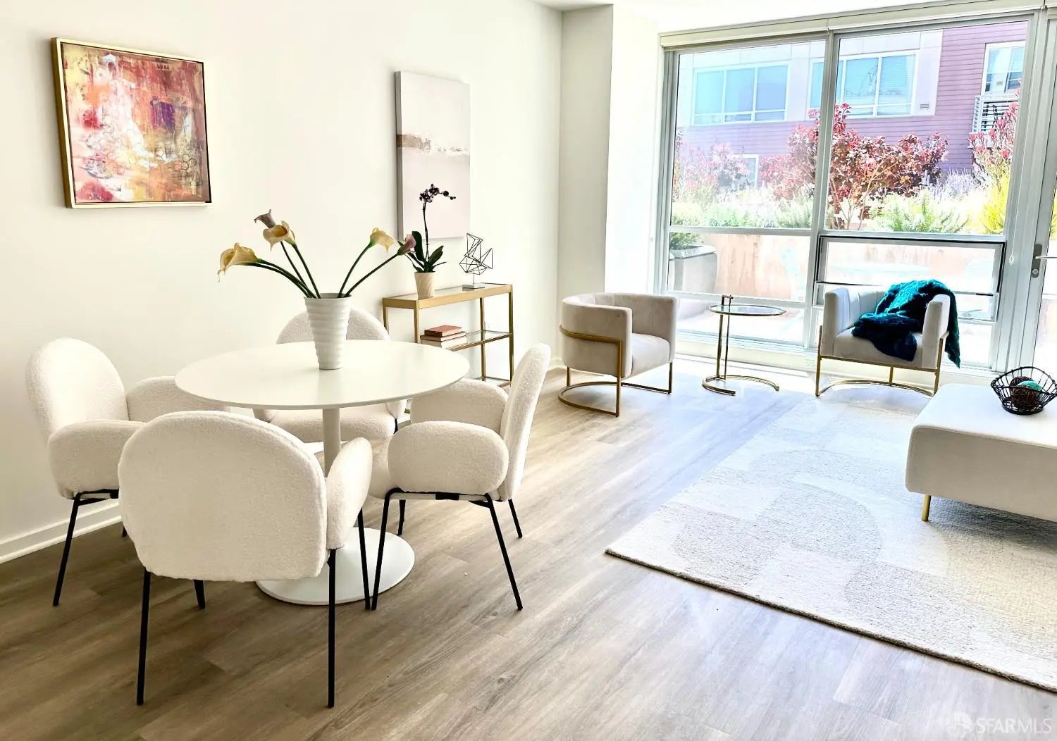 Photo of Listing #425064247