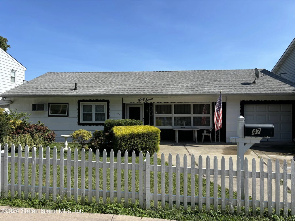 47 Bristol Avenue, Staten Island