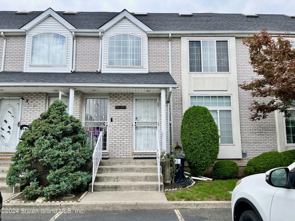 56 Jennifer Place B, Staten Island