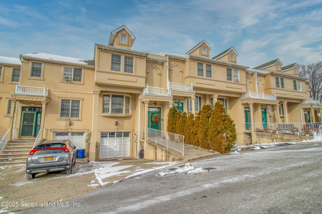 72 Garretson Lane, Staten Island