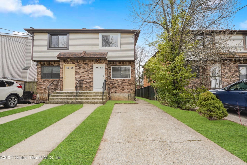 626 Ramona Avenue, Staten Island
