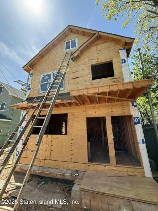 154 Riche Avenue, Staten Island, NY