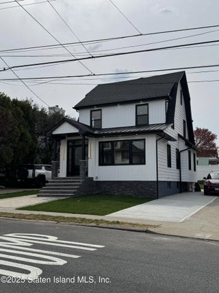 200 Potter Ave, Staten Island, NY