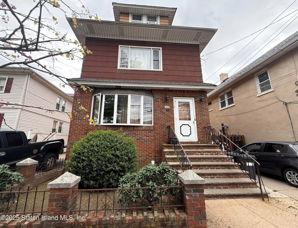 142 Fremont Avenue, Staten Island
