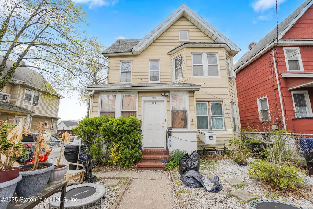 485 Delafield Avenue, Staten Island