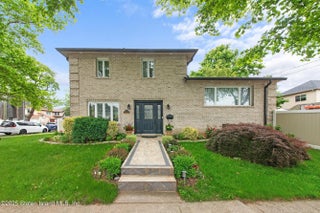 32 Henry Place, Staten Island, NY