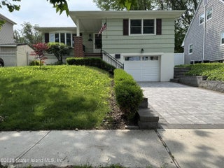126 Craig Avenue, Staten Island, NY