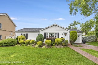 19 Albourne Avenue, Staten Island, NY