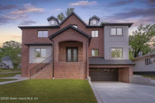 69 Elmbank Street, Staten Island, NY