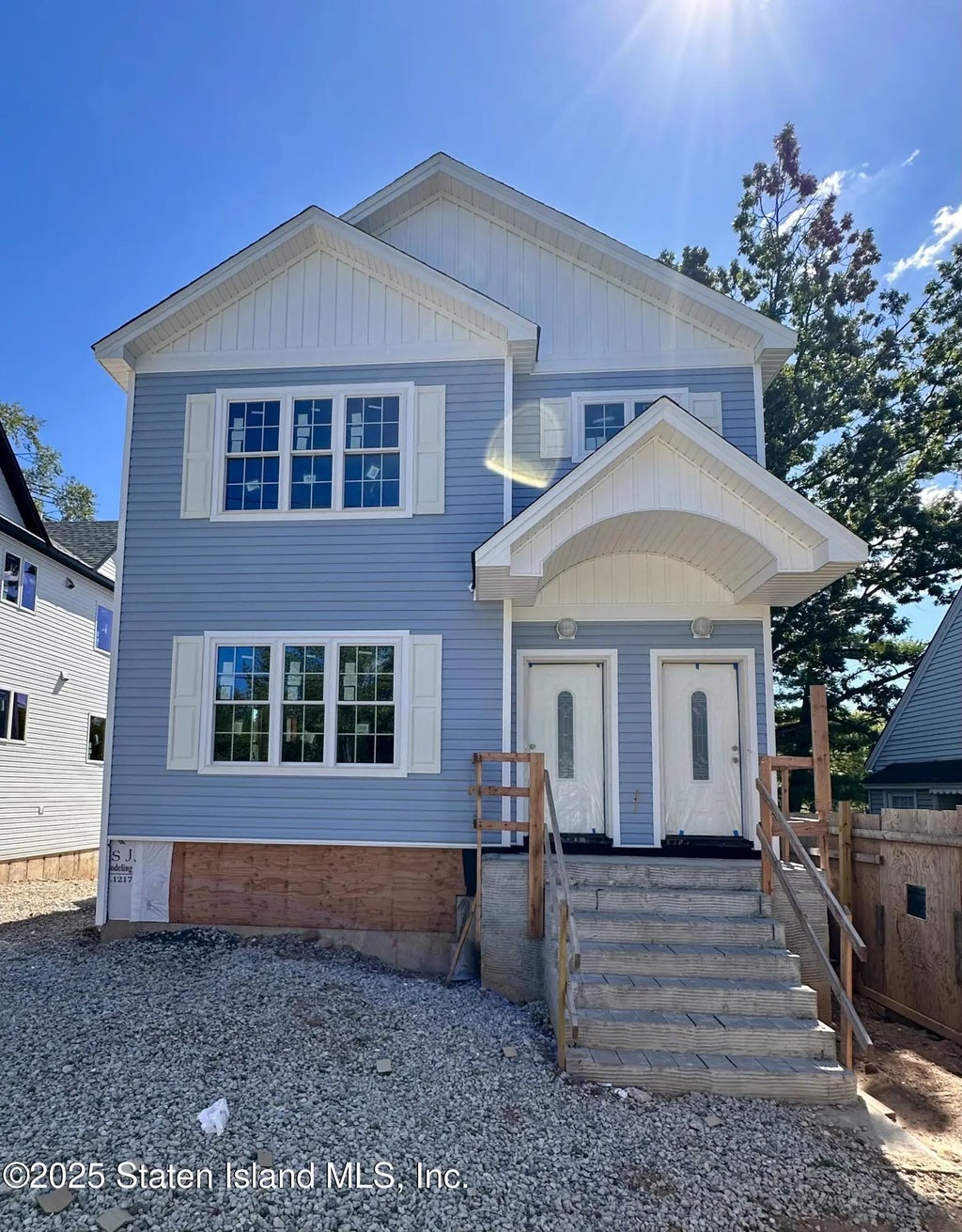 556 Drumgoole Road, Staten Island