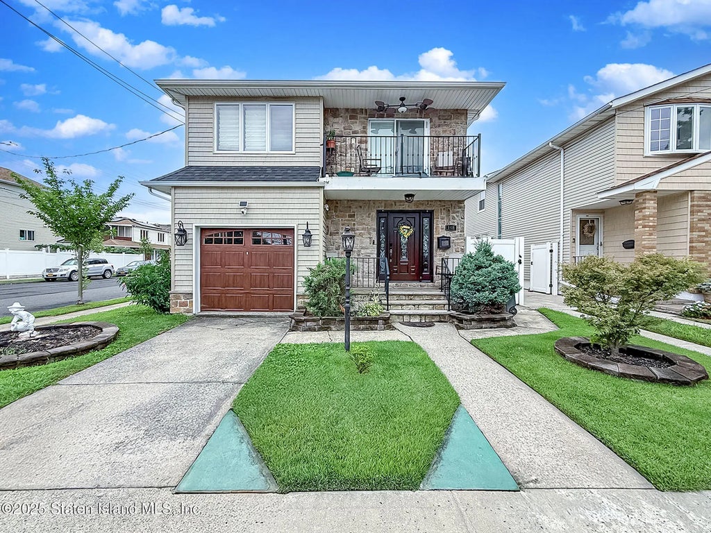 148 Hopkins Avenue, Staten Island