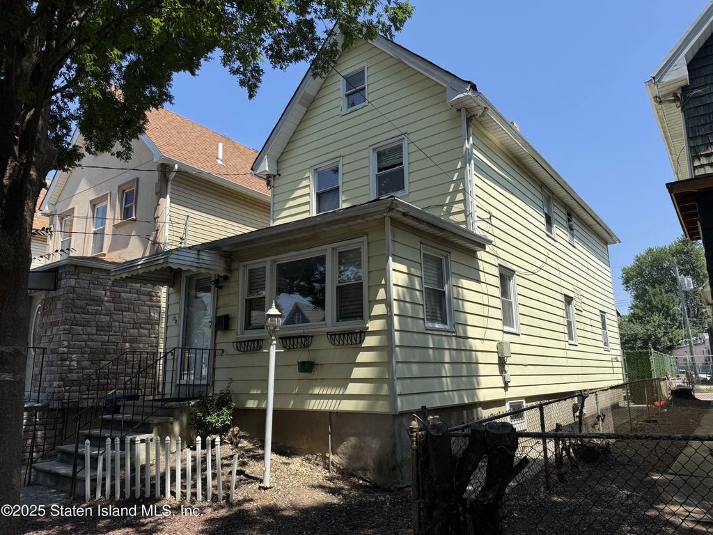 13 Laforge Avenue, Staten Island