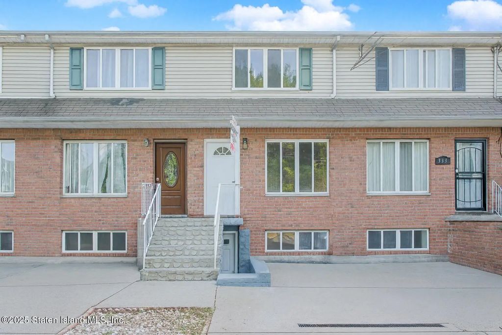 331 Union Avenue, Staten Island