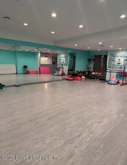 825 Annadale Road, Staten Island