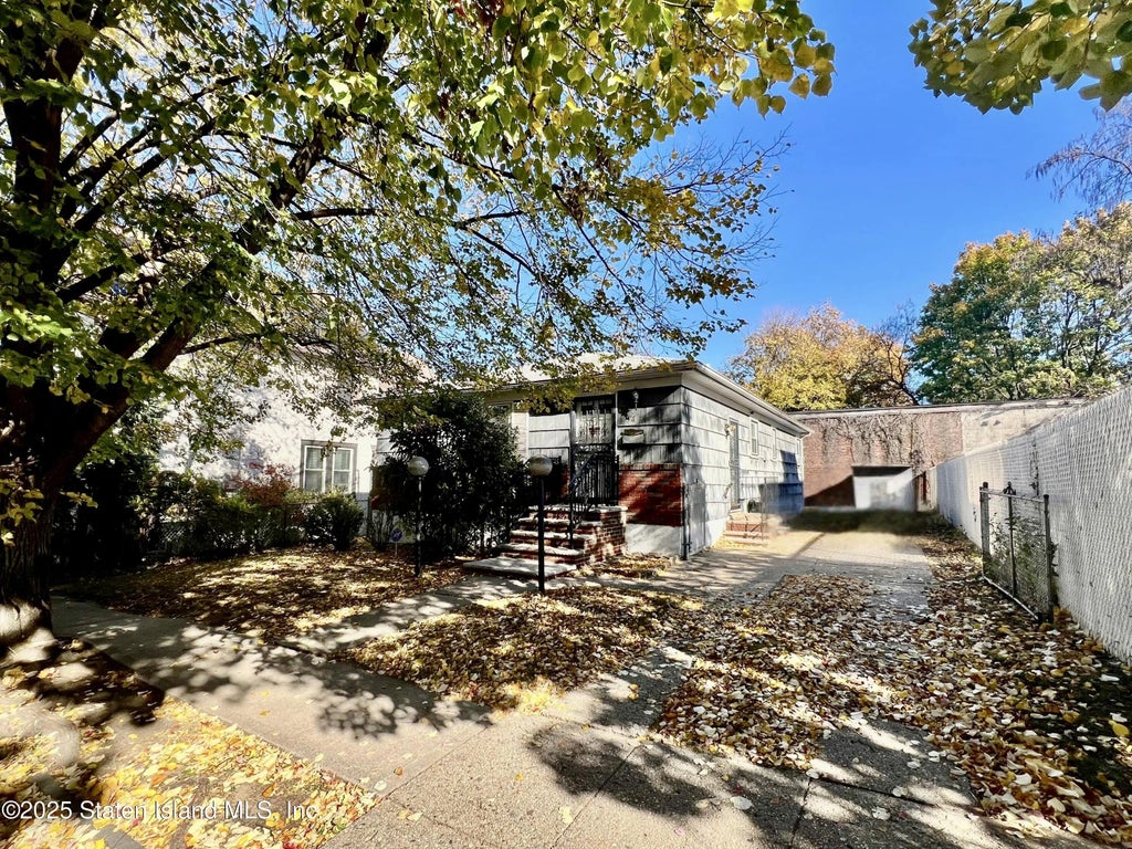 43 Andros Avenue, Staten Island