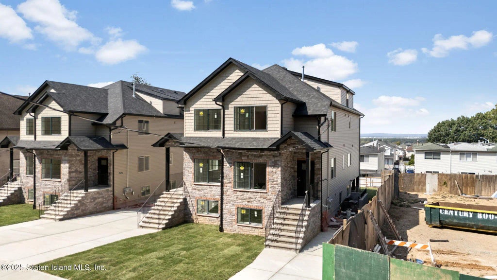 1370 Forest Hill Road 2b, Staten Island