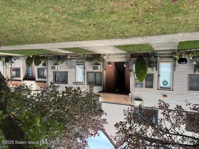 360 Barlow Avenue Avenue 12, Staten Island