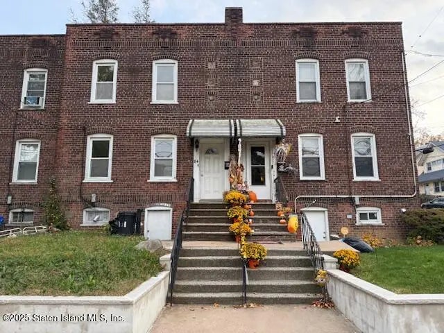 84 Prospect Avenue, Staten Island