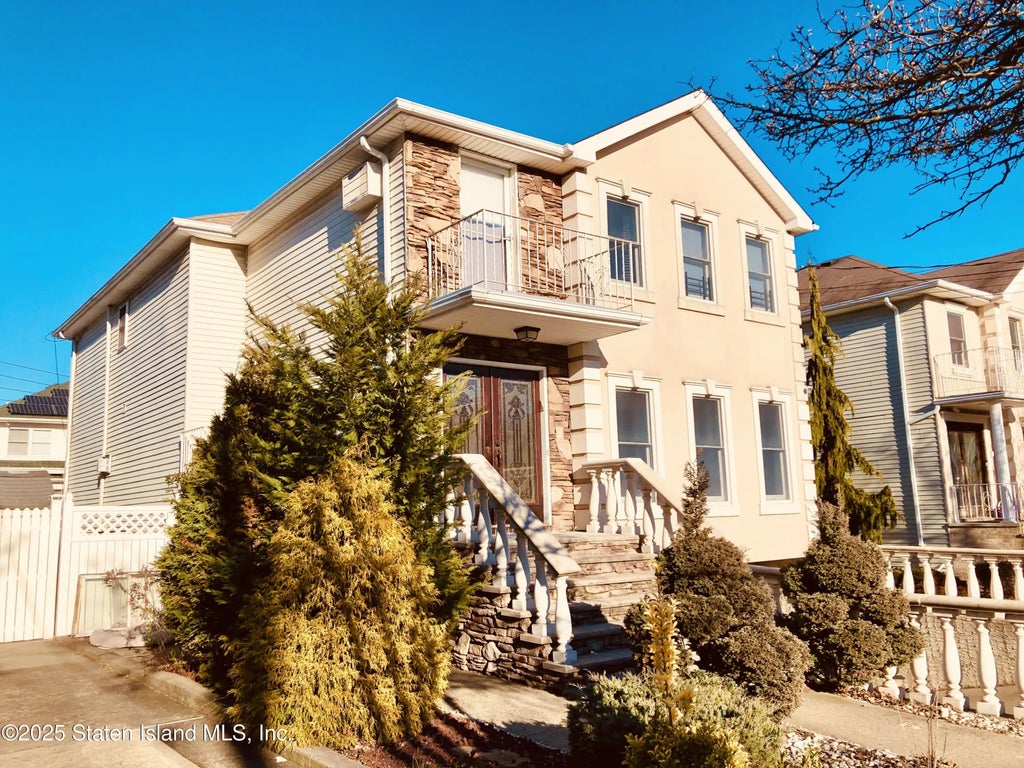 115 Jeanette Avenue 2 Fl, Staten Island