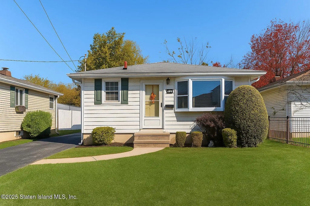 349 Mill Road, Staten Island