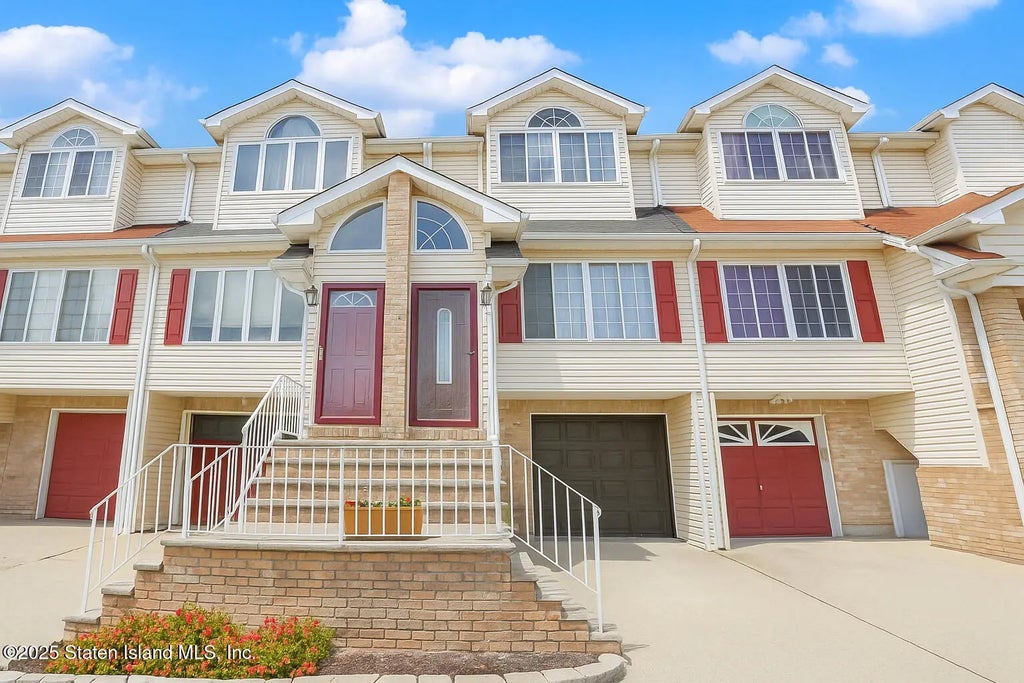 45 Arden Avenue, Staten Island