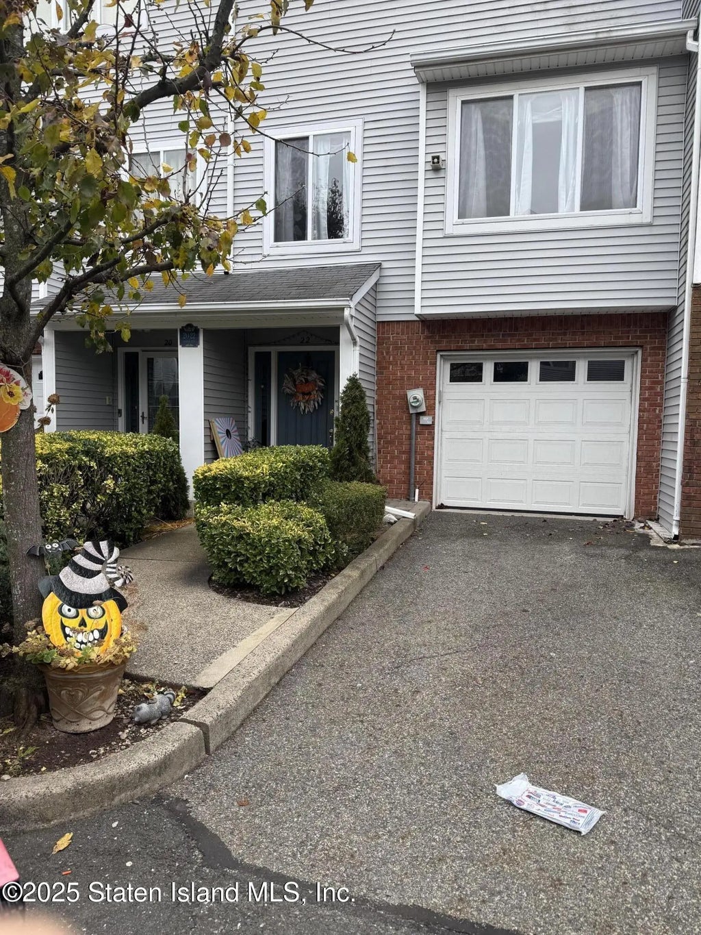 22 Admiralty Loop, Staten Island