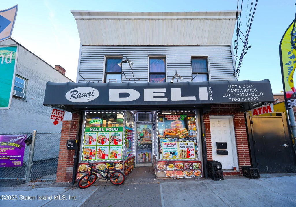 140 Morningstar Road, Staten Island