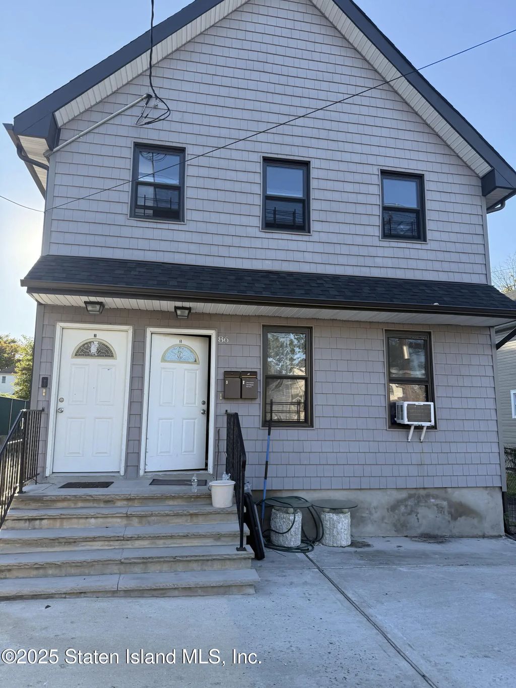 86 South Avenue 2, Staten Island