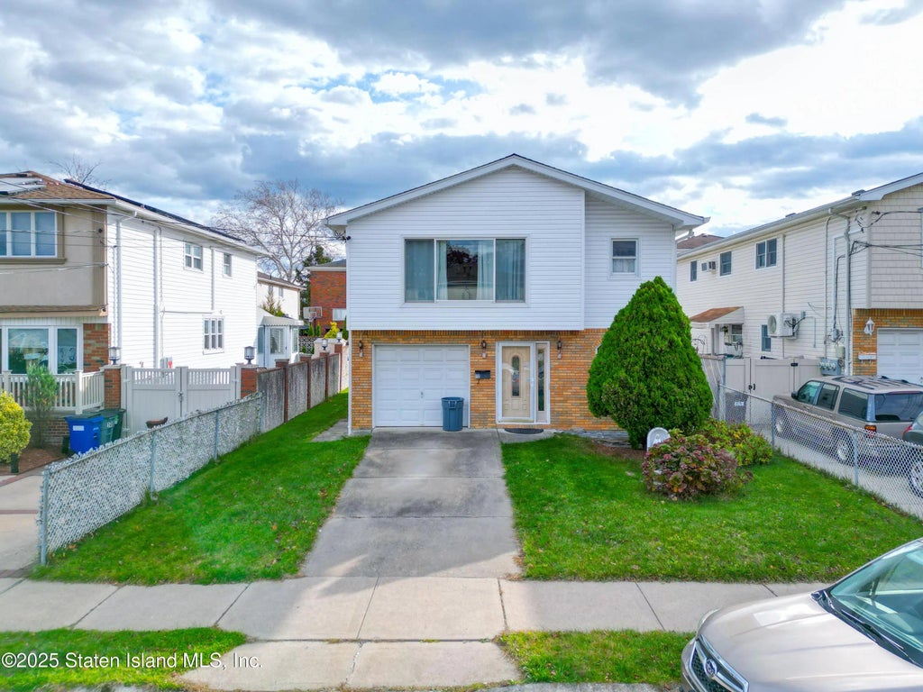 150 Stroud Avenue, Staten Island