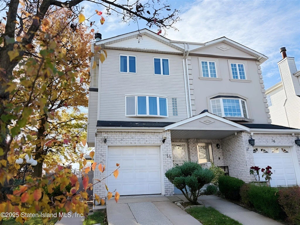 14 Monterey Avenue, Staten Island