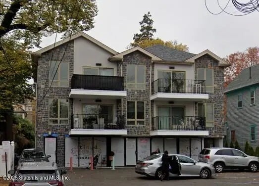 360 Van Duzer Street, Staten Island