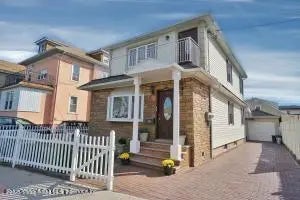 182 Olympia Boulevard, Staten Island