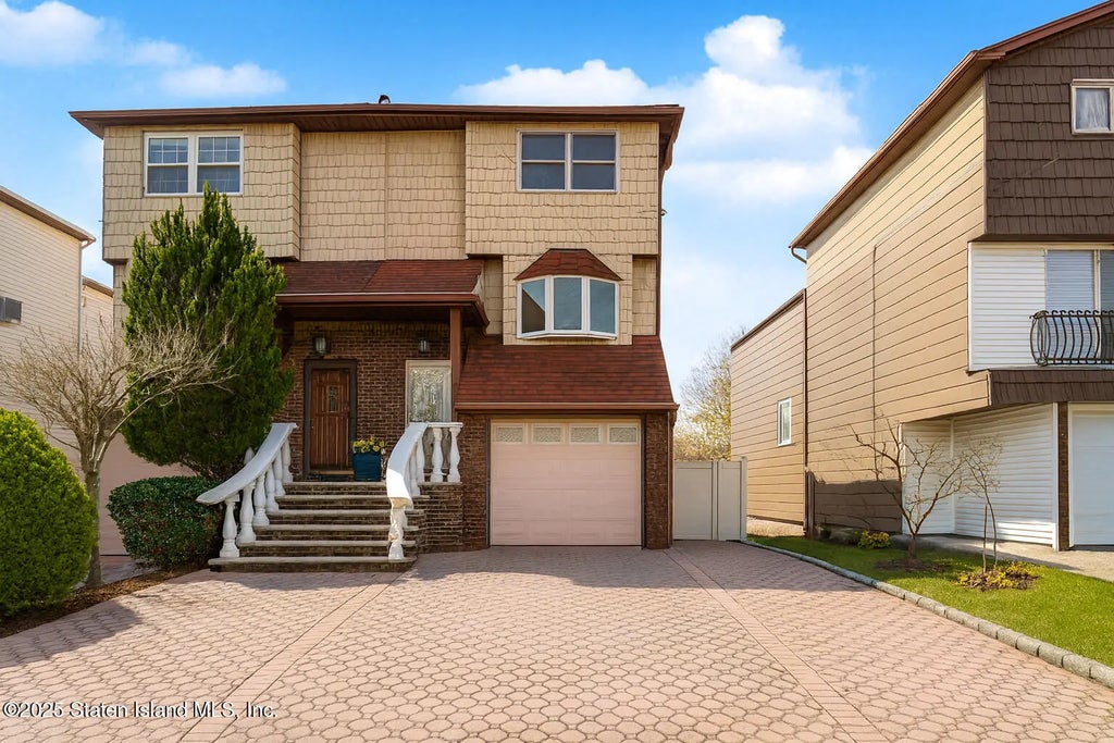 244 Slater Boulevard, Staten Island