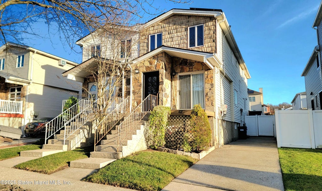 47 Evans Street, Staten Island