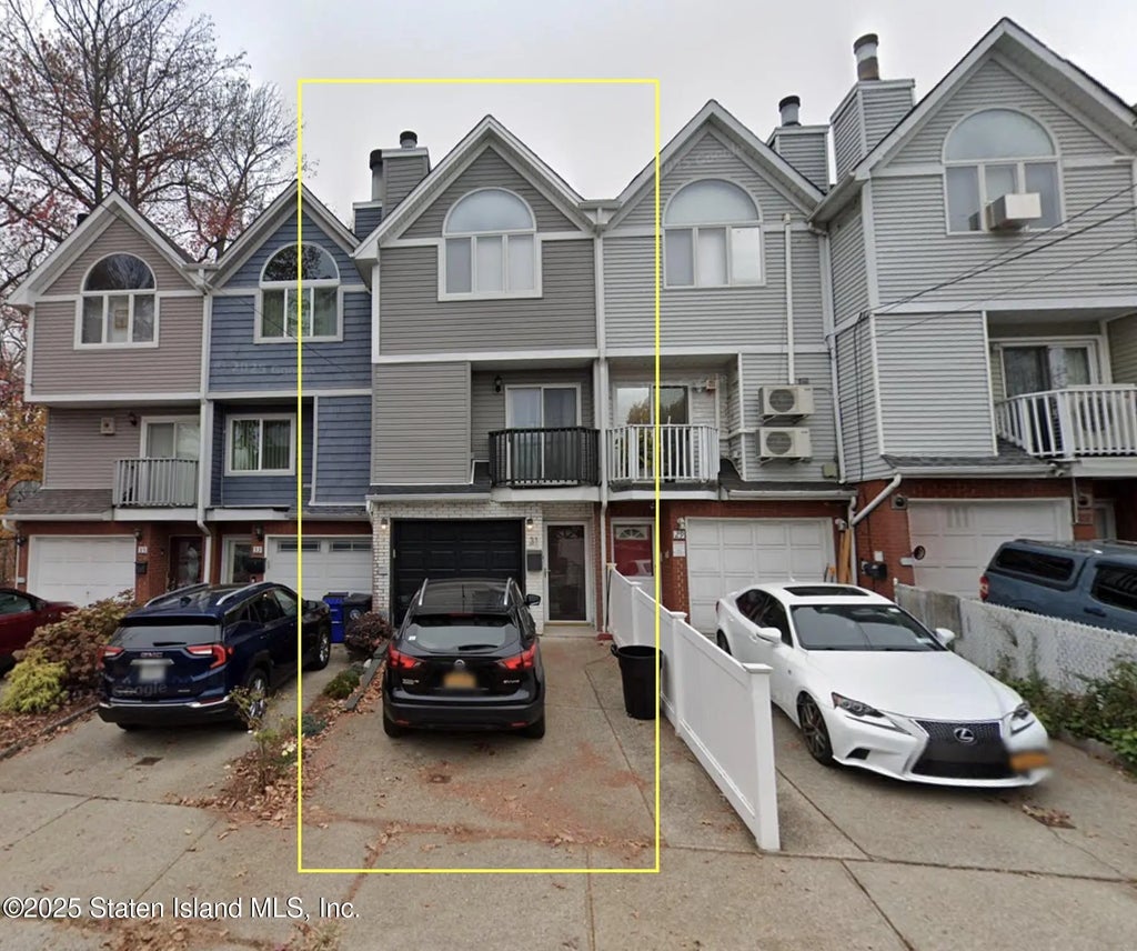 31 Lyman Avenue, Staten Island