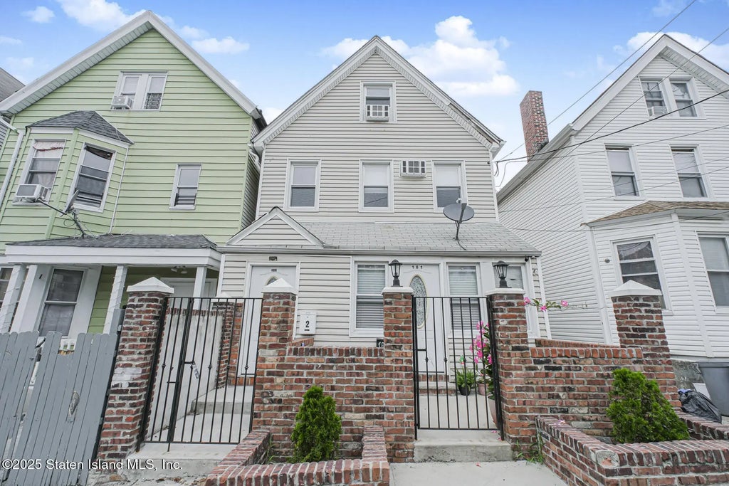 181 Benziger Avenue, Staten Island