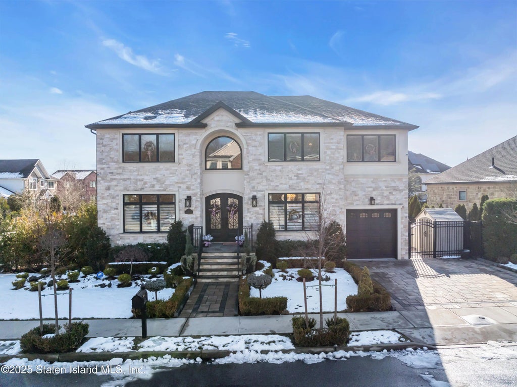 40 Dintree Lane, Staten Island