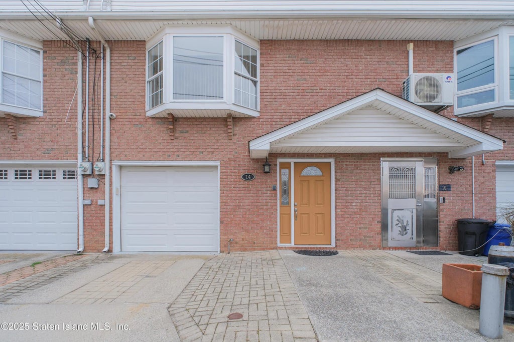 14 Ragazzi Lane, Staten Island