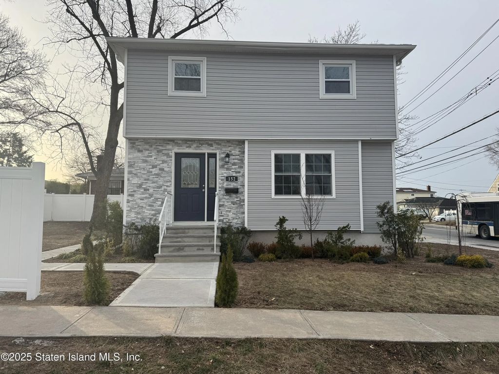 152 Purdy Avenue, Staten Island