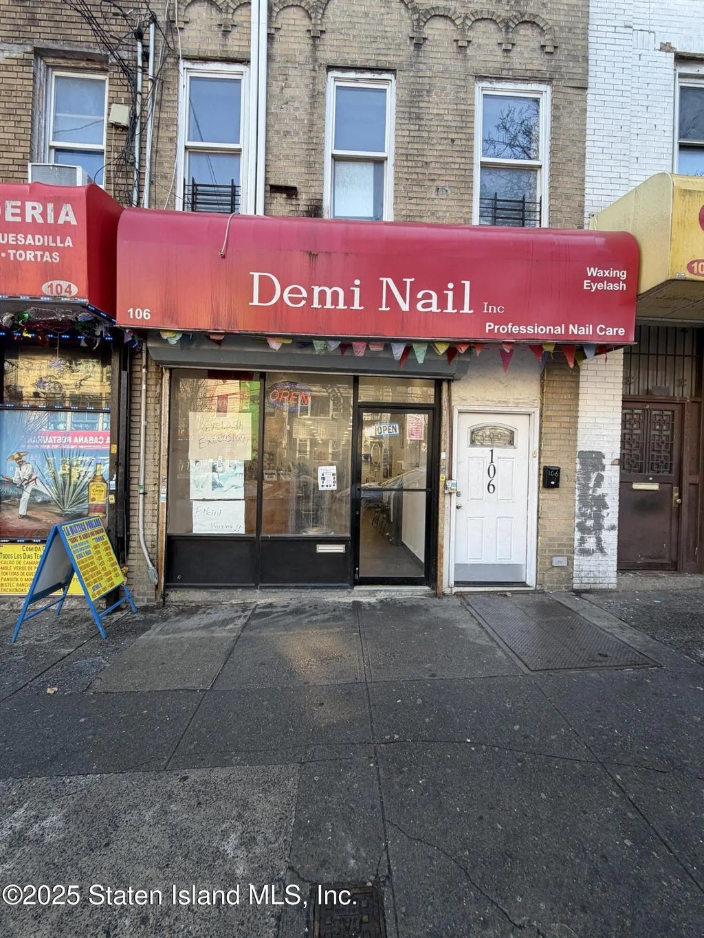 106 Victory Boulevard, Staten Island