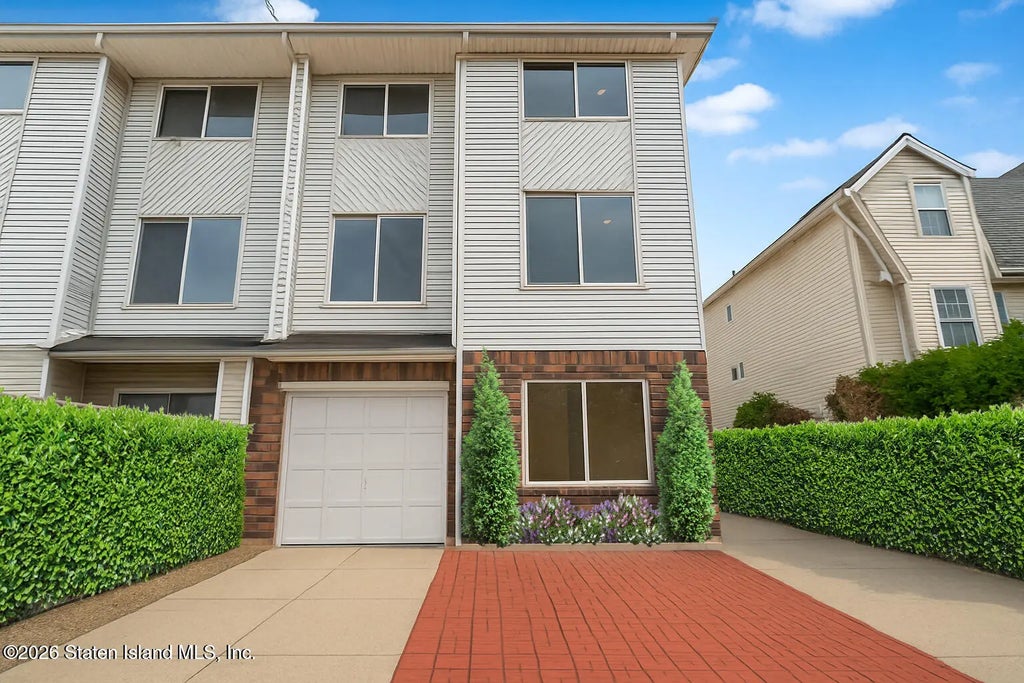 494 Winant Avenue, Staten Island