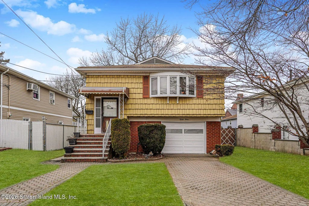 33 Figurea Avenue, Staten Island
