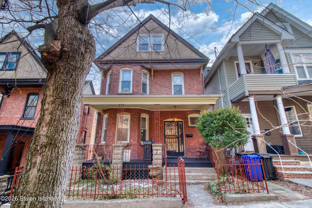 122 Corson Avenue, Staten Island