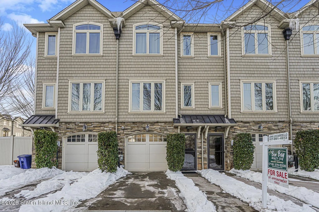 182 Roman Avenue, Staten Island