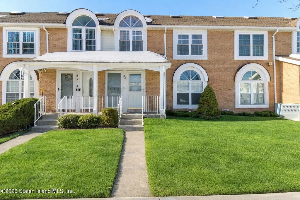 44 Debbie Street B, Staten Island