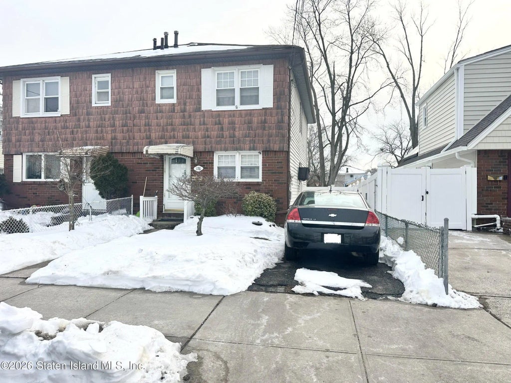 176 Tysens Lane, Staten Island
