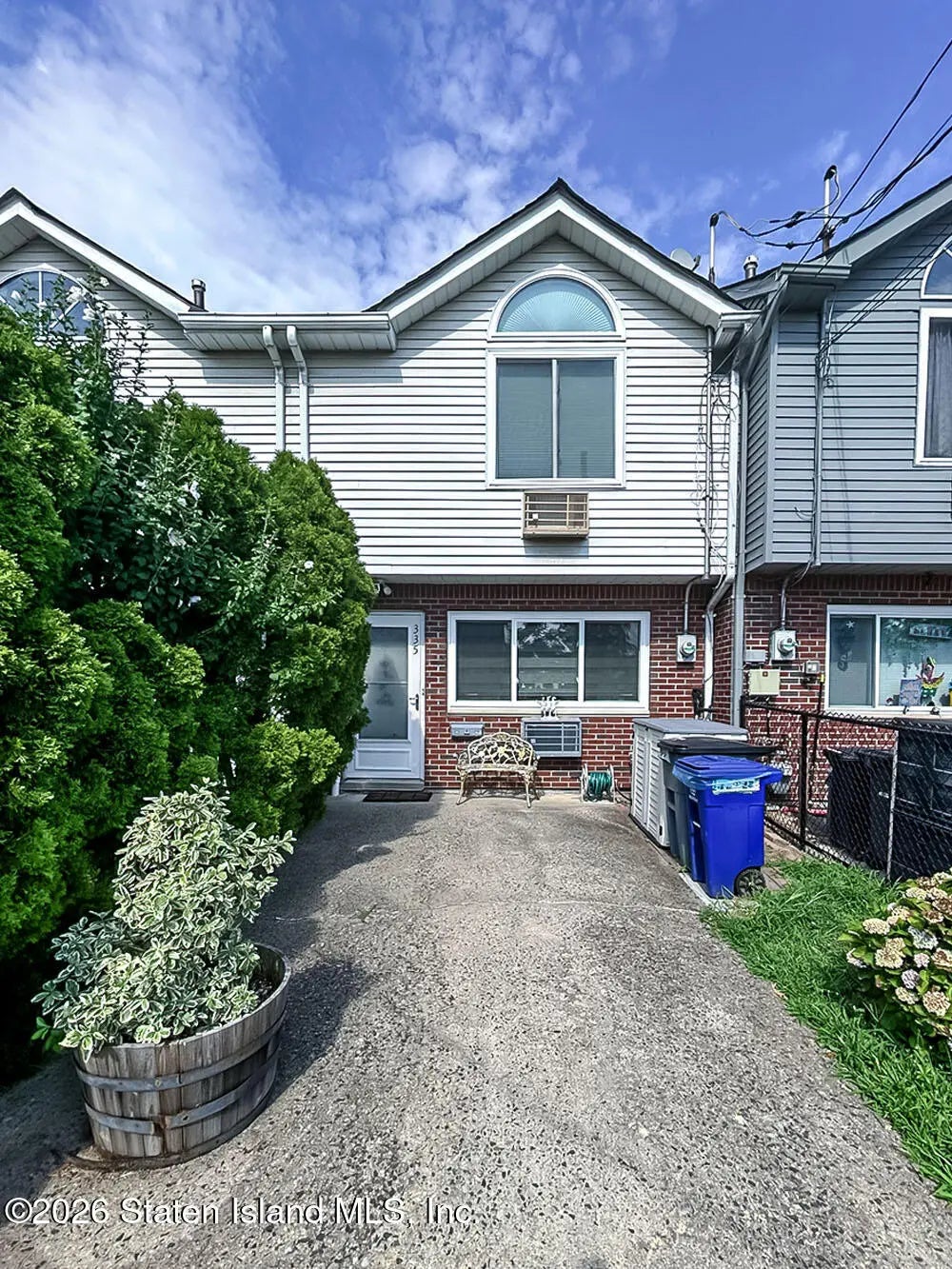 335 Parkinson Avenue, Staten Island