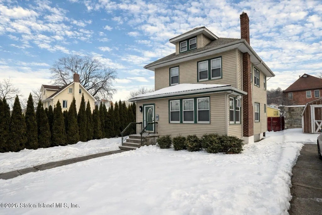 197 Seneca Avenue, Staten Island