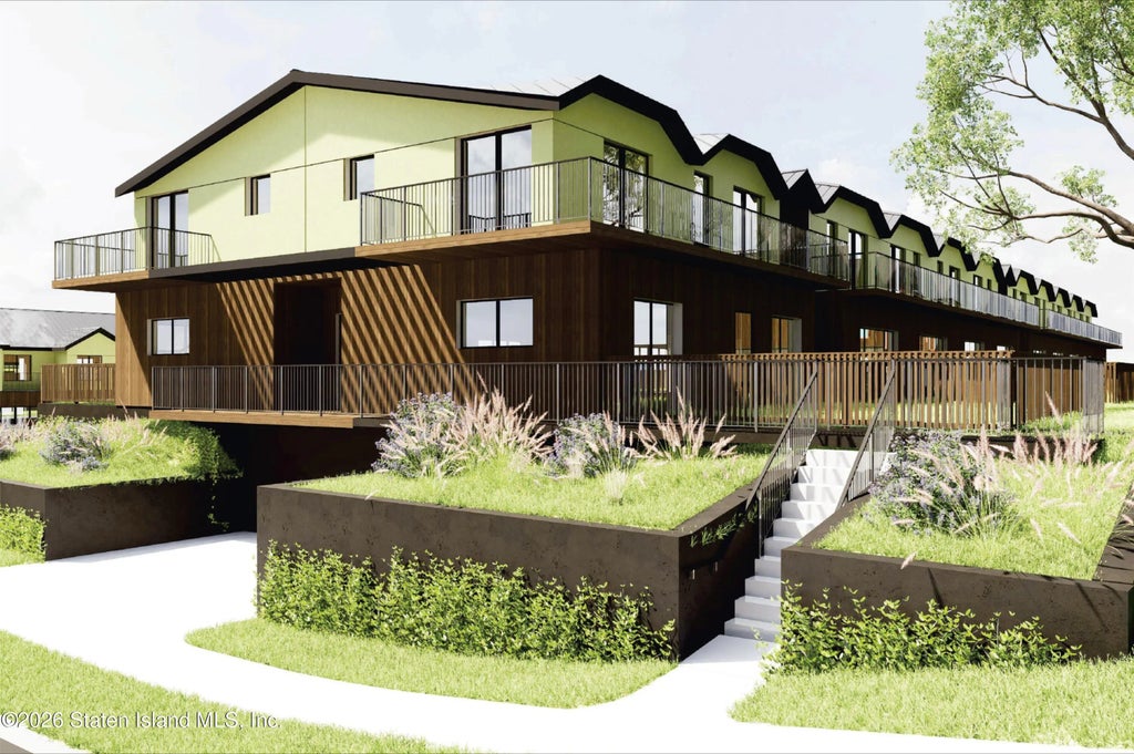 1239 Forest Hill Road #7, Staten Island