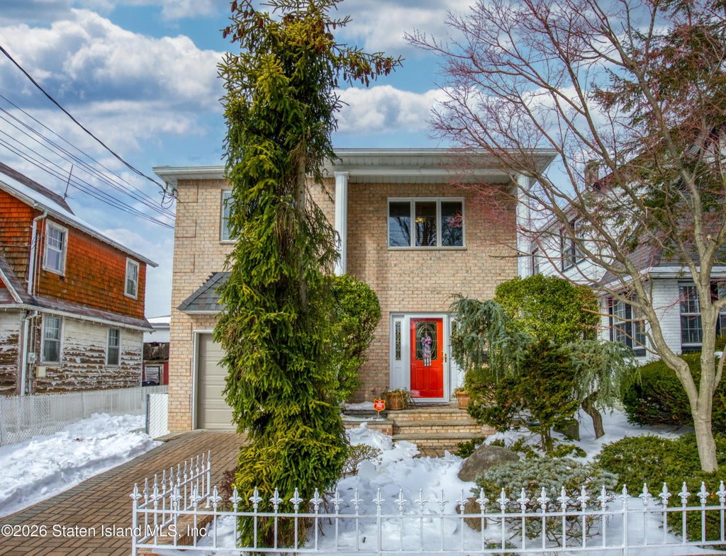 89 Howton Avenue, Staten Island